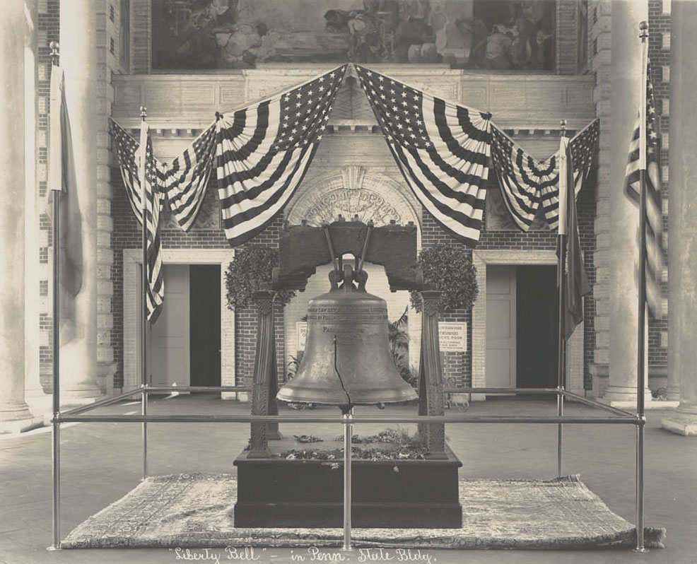The Liberty Bell in the Pennsylvania State Building