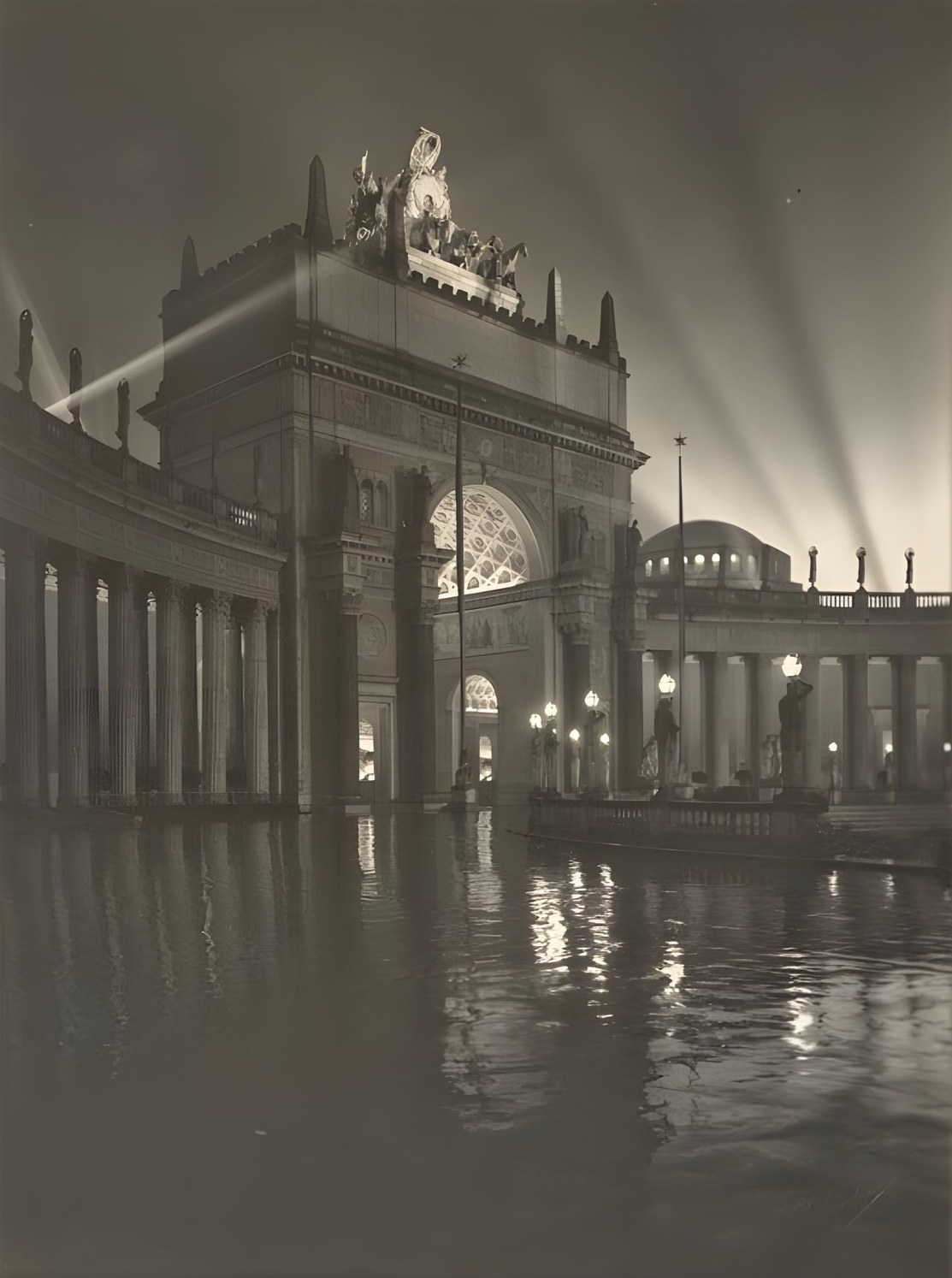 The Arch of the Rising Sun at night