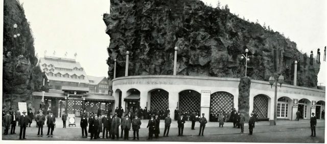 The Yellowstone Park concession on the Zone