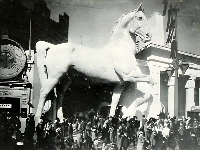 Captain, the educated horse, at his Zone theater