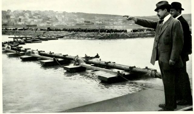 Inspecting the hydraulic fill