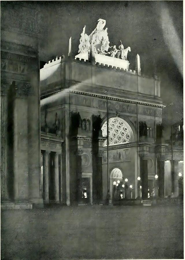 The Arch of the Setting Sun by night