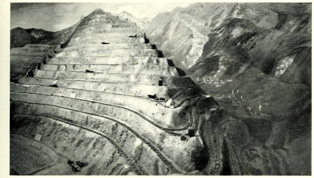 Model of the Utah copper mine in the Utah Building
