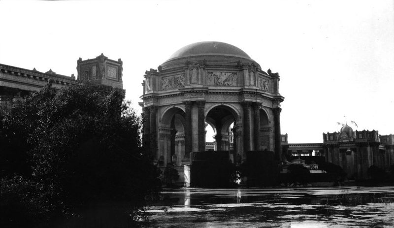 The Palace of Fine Arts with the lagoon in the foreground