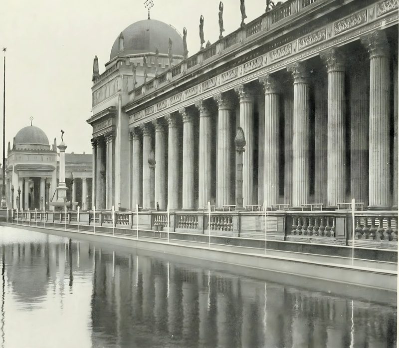 The pool with jets in the Forecourt of Stars, Court of the Universe