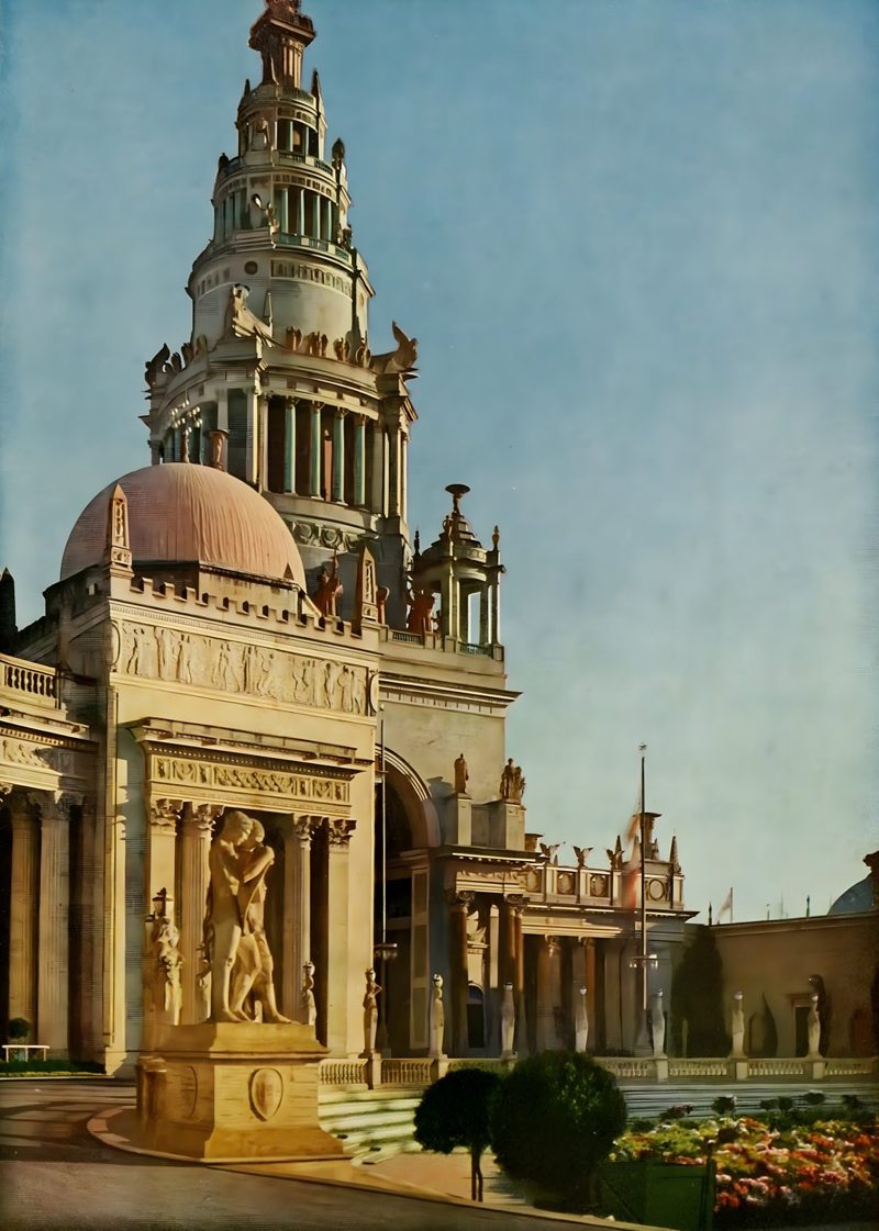 The Tower of Jewels in color