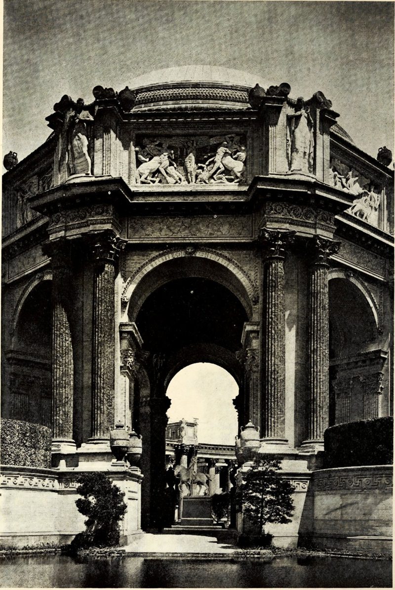 The rotunda of the Palace of Fine Arts, with Bruno Louis Zimm's frieze